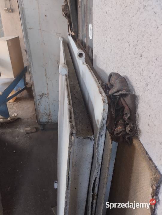 Brama garażowa dwuskrzydłowa Ostrowiec Świętokrzyski