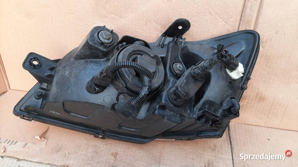 lampa prawa lewa hyundai getz lift FL osobowe Dębno
