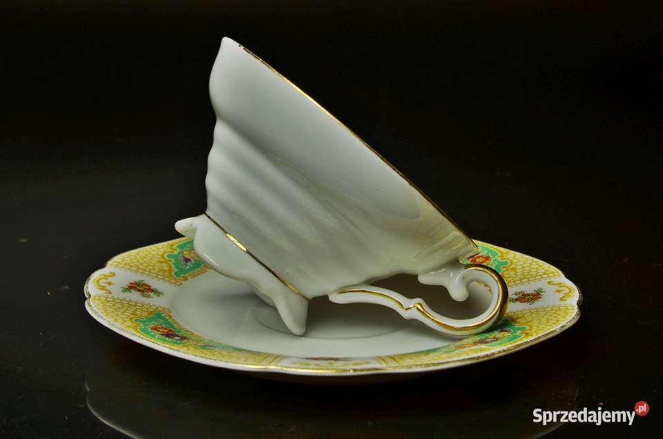 Filiżanka w ciekawej formie Bavaria Legnica