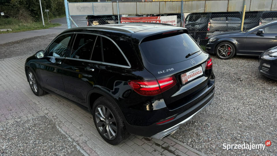 Mercedes GLC 250 4Matic polski salon ledy skóry Zarejestrowany w Polsce Gdańsk