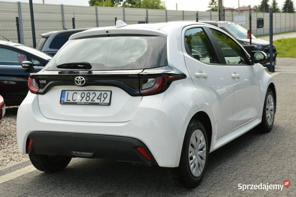 Toyota Yaris I Właściciela Super Stan prywatnie sprzedam