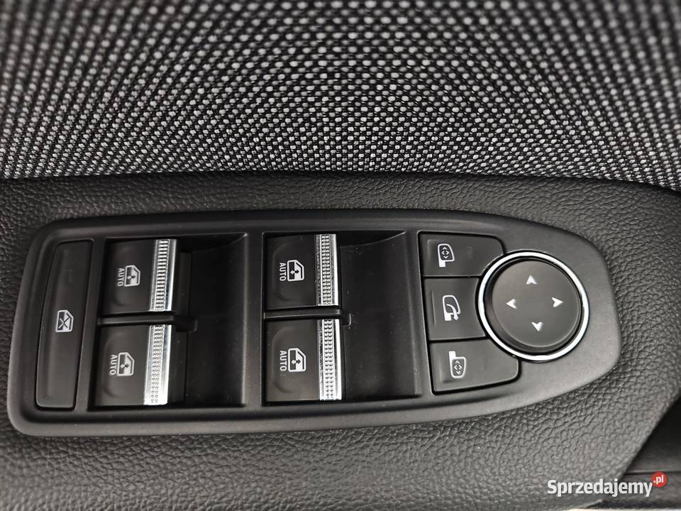 Captur 10 TCe Techno 2024RPakiet Winter Techno sprzedam