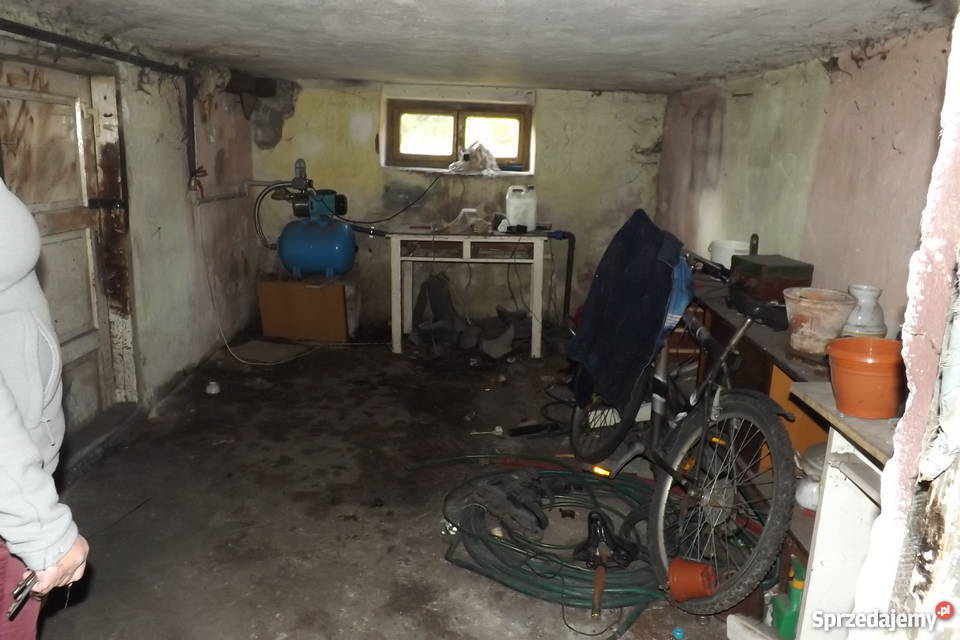 Syndyk sprzeda nieruchomość cegła Kęty