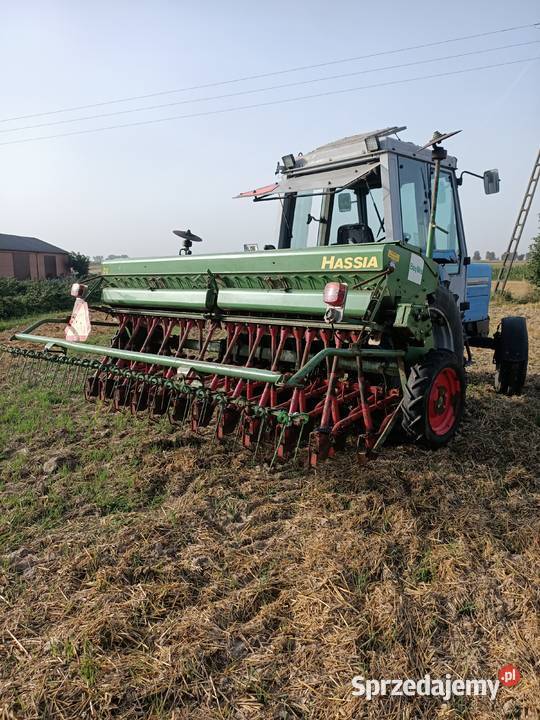 SPRZEDAM siewnik HASSIA DU 333