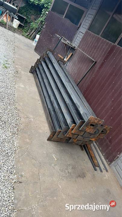 Słupy stalowe konstrukcyjne podpory konstrukcje Ostrów Wielkopolski