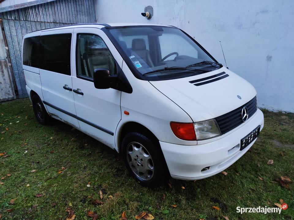 Mercedes Vito 23 TD z Portugalii stan blacharski Zamość