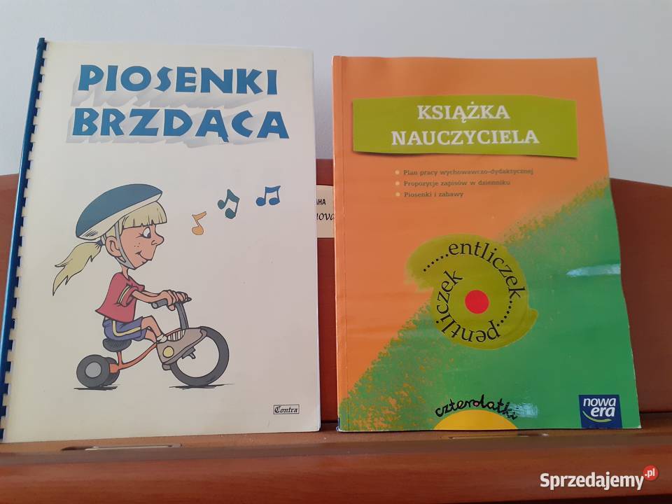 ZESTAW ALBUMÓW Z PIOSENKAMINUTAMI DZIECI