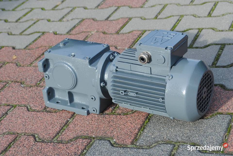 Motoreduktor kątowy 075kw 100obrmin Firmy SEW Kargowa