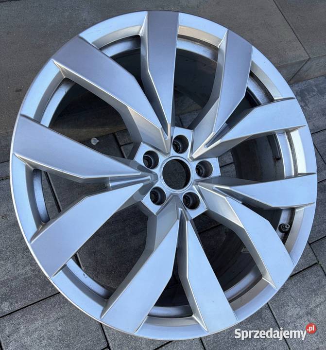 Felga aluminiowa Volkswagen OE TOUAREG III 90 x Drezdenko sprzedam