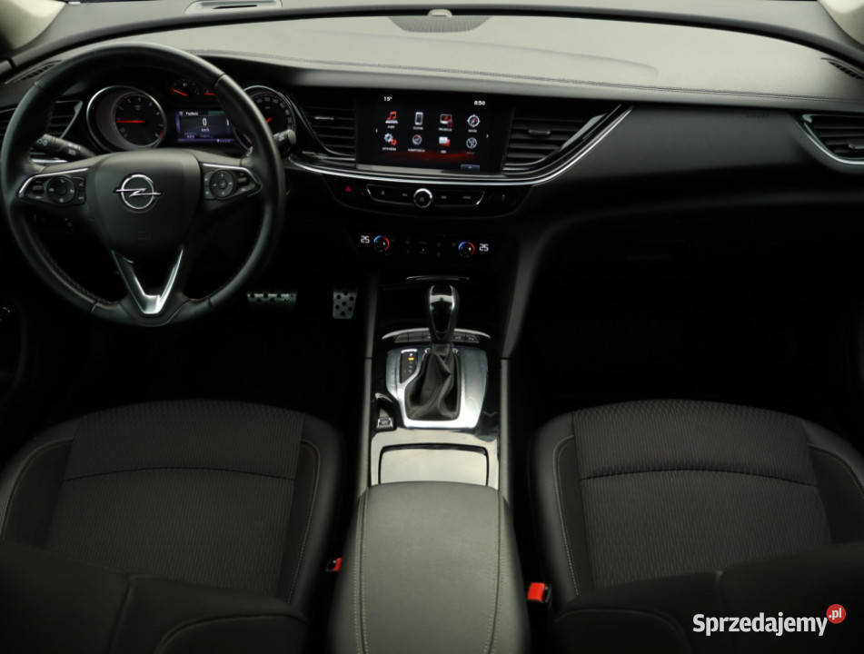 Opel Insignia 15 Turbo