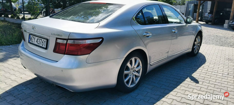 Lexus LS Zadbany IV 20062017 Stare Budy