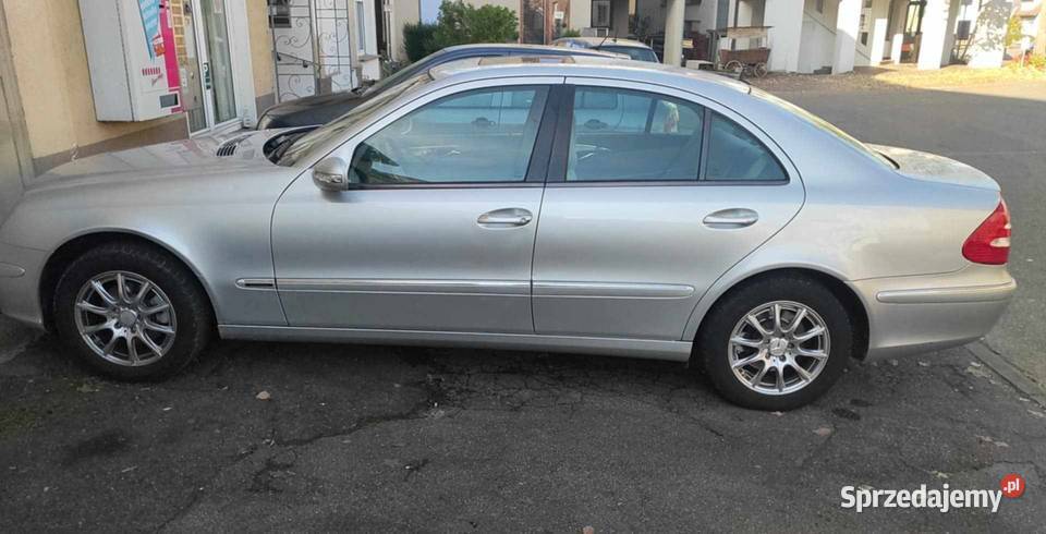 DE Mercedes Benz E klasa 30L V6 CDI Warszawa