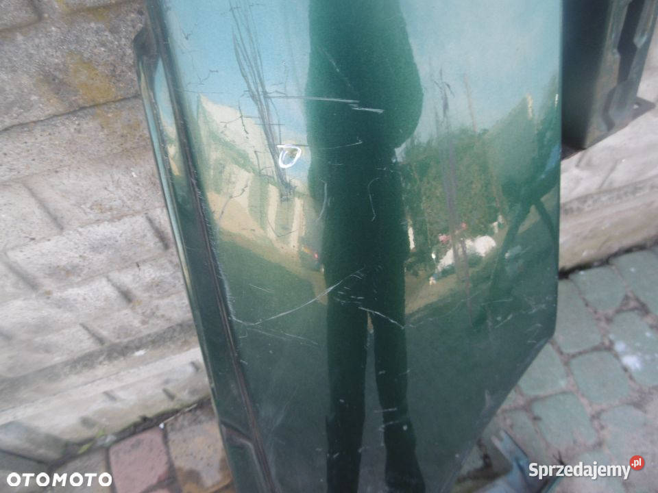 Błotnik prawy Renault LAGUNA 1 BEZ RDZY sprzedam