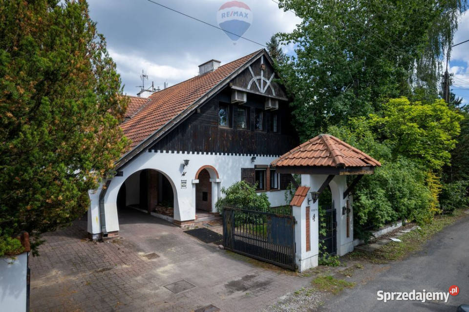 Rezydencja z kompleksem SPA i basenem Kanie garaż mazowieckie