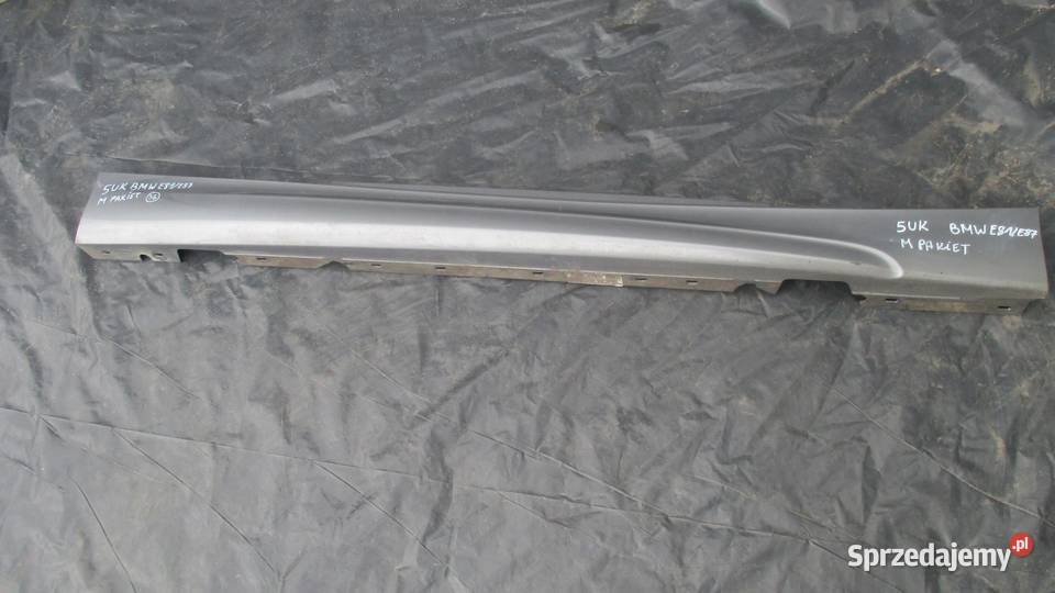 BMW E82 M PAKIET 11r nakładka na próg prawa