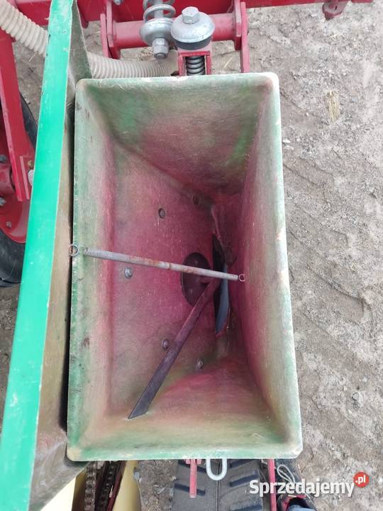 Siewnik punktowy do kukurydzy MEPROZER S100 Meprozet mazowieckie Łopacianka