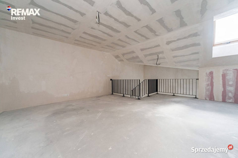 Duże mieszkanie z antresolą i balkonem Buczkowice