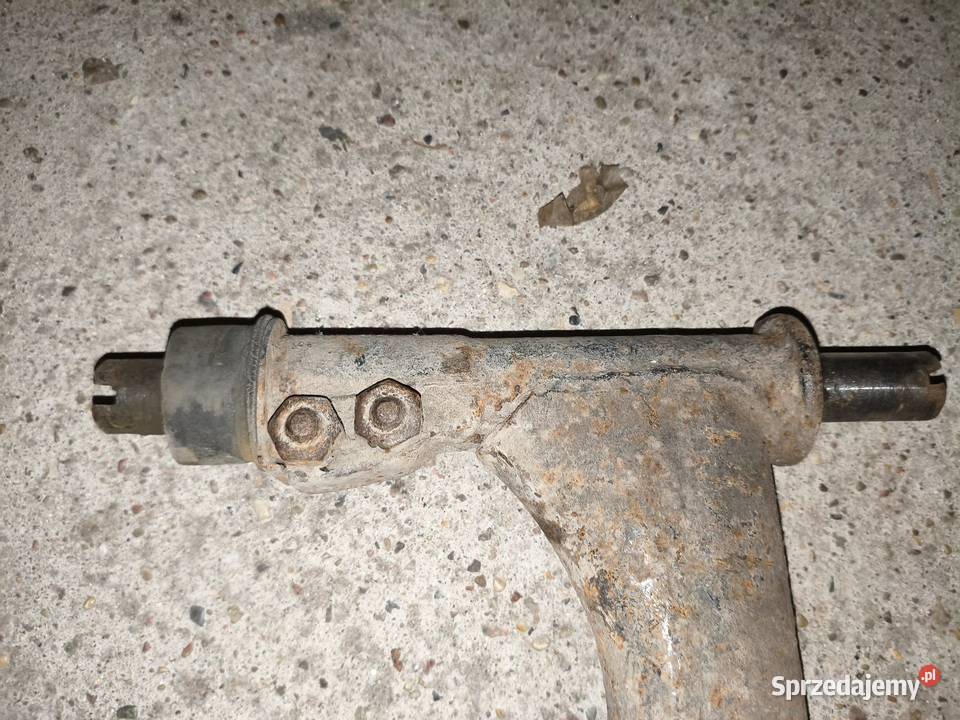 Wahacz koła bocznego wózka K750 Motoryzacja