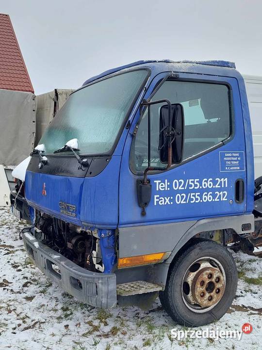 Kabina Mitsubishi Canter 35 2003r dostawcze kujawsko-pomorskie Cyprianka sprzedam