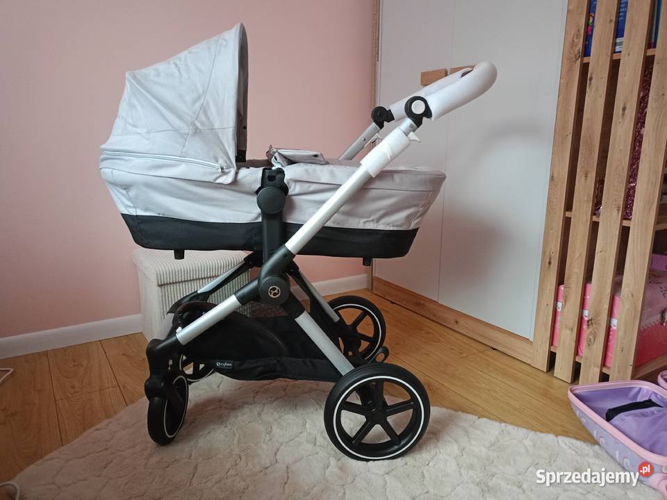 Cybex Eos Lux fabrycznie Nowy Wielofunkcyjne Kazimierz Dolny sprzedam
