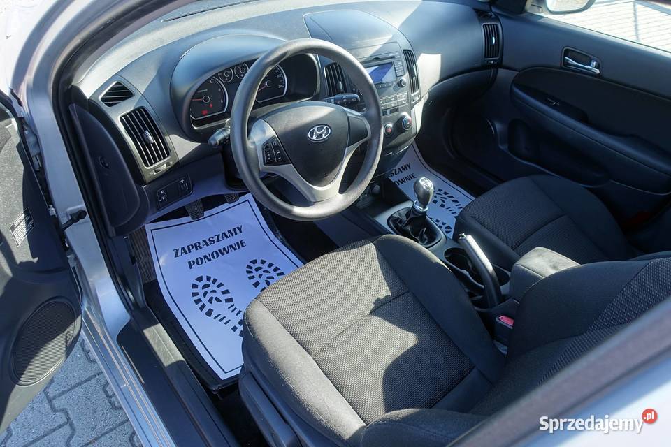 HYUNDAI I30 16CRDi 90 LIFT Zarejestrowany manualna Buczkowice