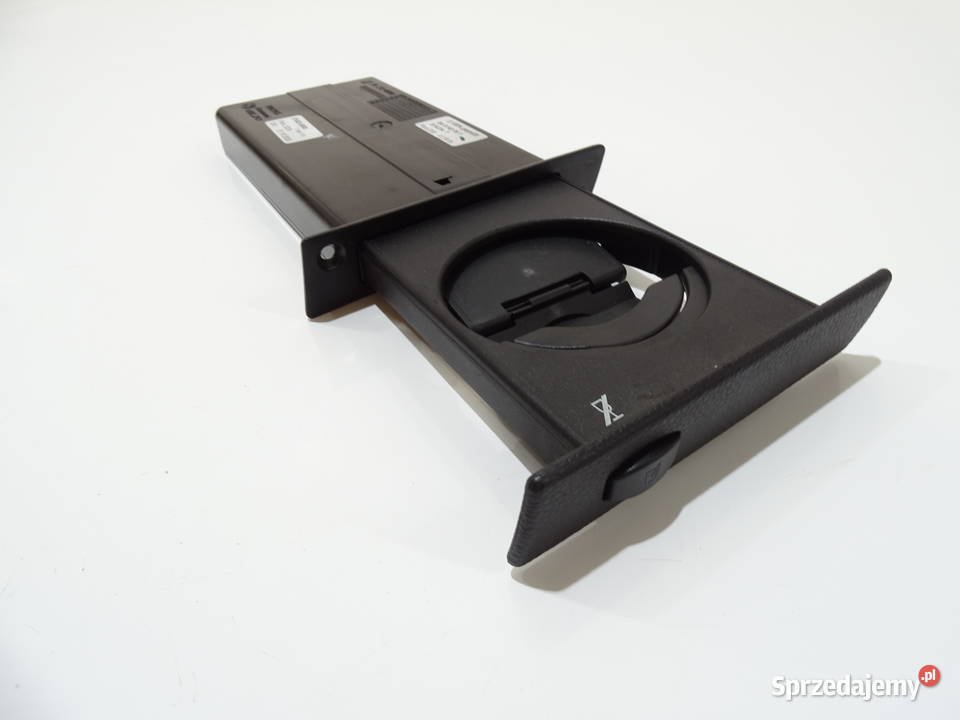 UCHWYT NA KUBEK CUP HOLDER BMW E60 E61 EU lubelskie Strzyżewice sprzedam