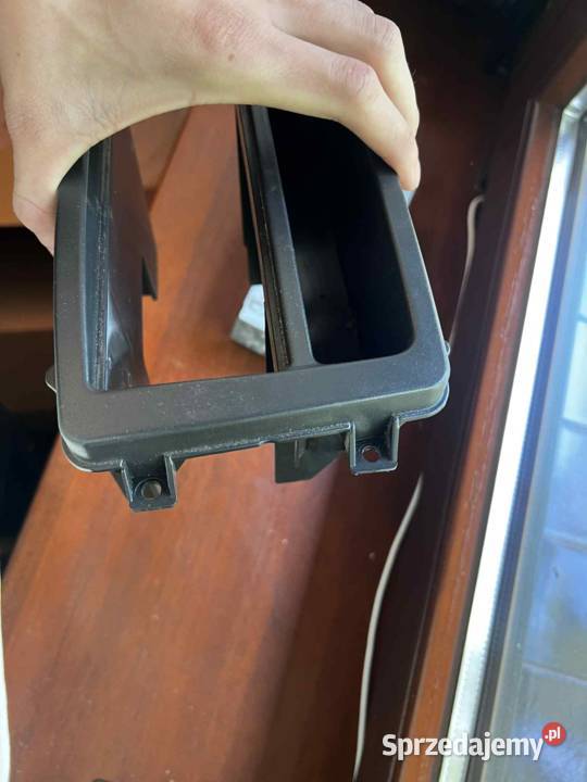 Półka pod radio A2036830691 Mercedes Warszawa