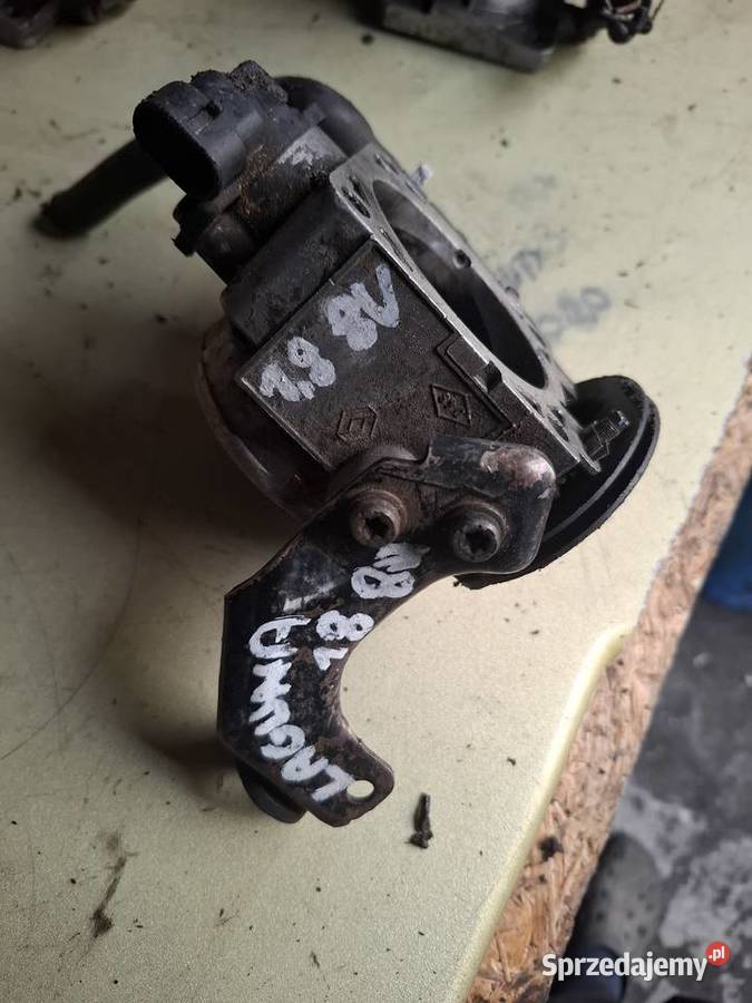 RENAULT LAGUNA I 18 8V przepustnica świętokrzyskie sprzedam