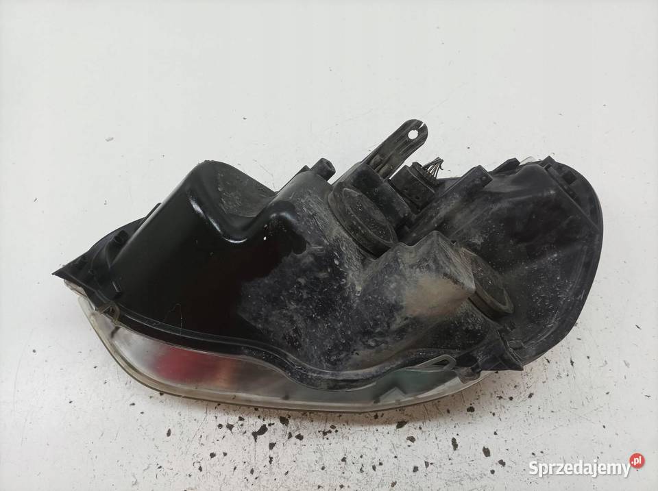 LAMPA PRZÓD PRAWA EU 6M2113W029AK Ford S I