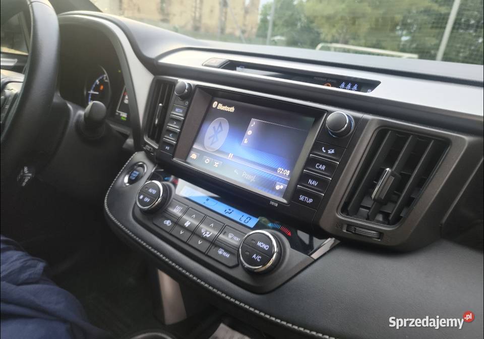 Sprzedam prywatną toyote rav 4 Bodzentyn