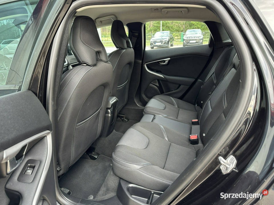 Volvo V40 Salon Polska Navi LED Półskóra Hatchback