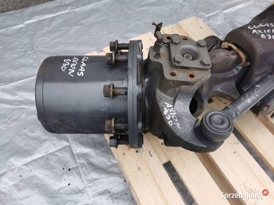 Zwolnica Zwrotnica lewa Claas Axion Carraro 2055 Wilkowo