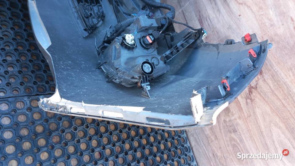 OPEL ASTRA J ZDERZAK PRZÓD Z177 HALOGEN Zbierkowo