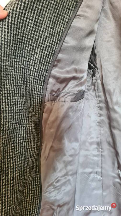 Szary płaszcz w kratkę przewiązywany w talii Kurtki i płaszcze Kraków