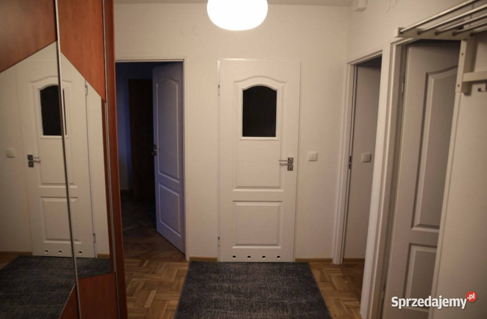 3 pokoje 56m2 remoncie metrze 56m2 Warszawa