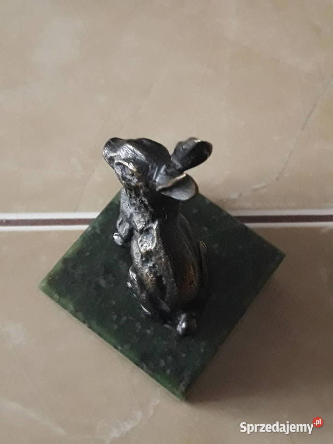 Zajączek z mosiądzu na marmurze rękodzieło antia Janów Lubelski sprzedam