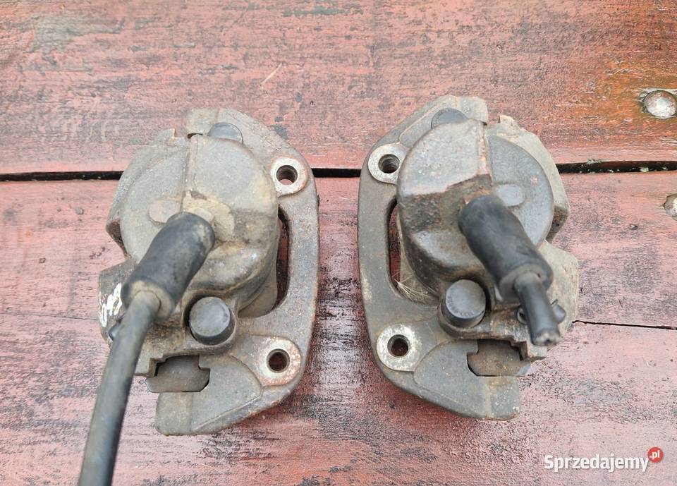 BMW E60 530 DIESEL M57 zaciski przód przednie sprzedam