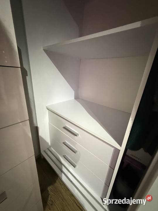 Sprzedam dużą szafę przesuwną Miejska Górka