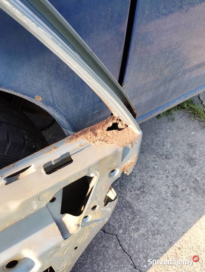 Mercedes W116 SEL długa wersja drzwi tylne prawe osobowe Ostrów Wielkopolski