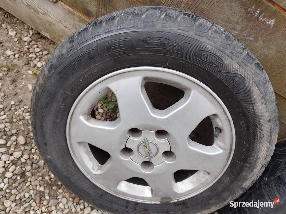 Koła Opel Zafira astra ładne opony warmińsko-mazurskie sprzedam