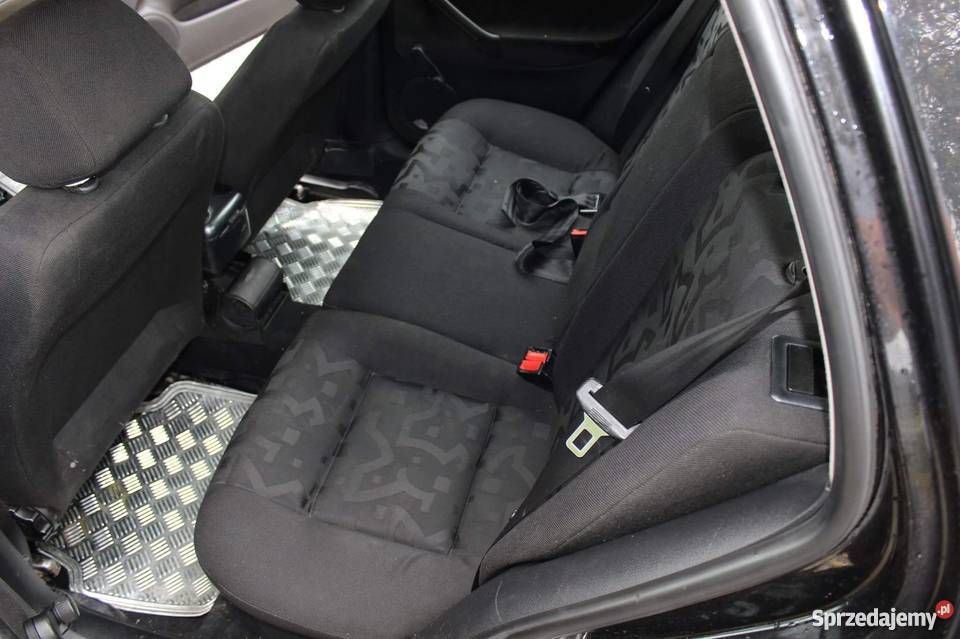 Vw golf IV 19 tdi 5 drzwi Rok produkcji 1998