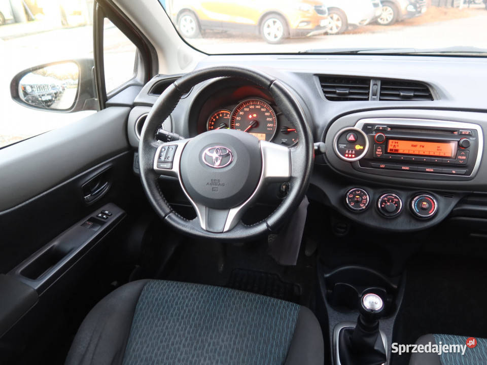 Toyota Yaris 10 VVTi klimatyzacja Katowice