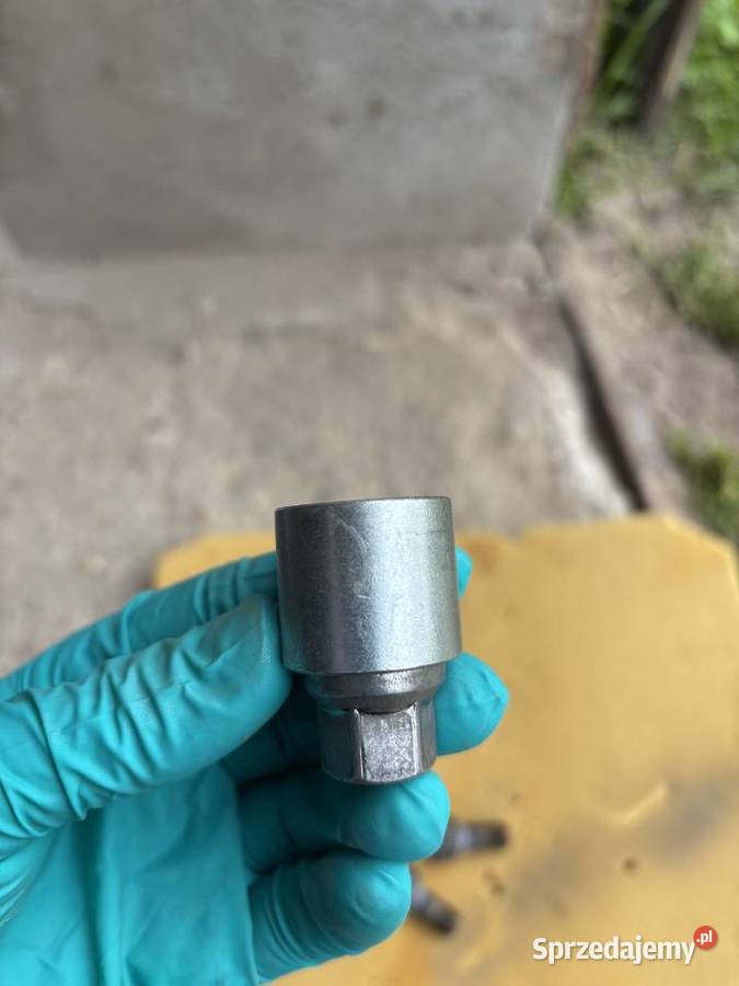 Złodziejka z kompletem szpileknietypowy wzór Pozostałe Pozostałe łódzkie Uniejów