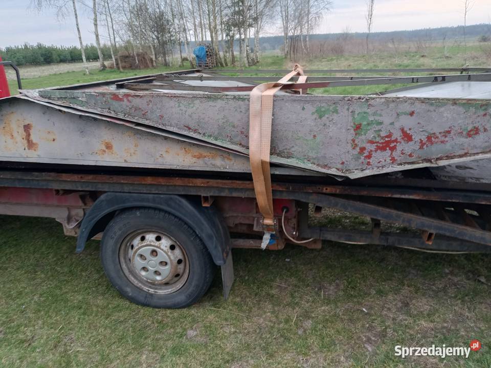 Garaż blaszany 550m3
