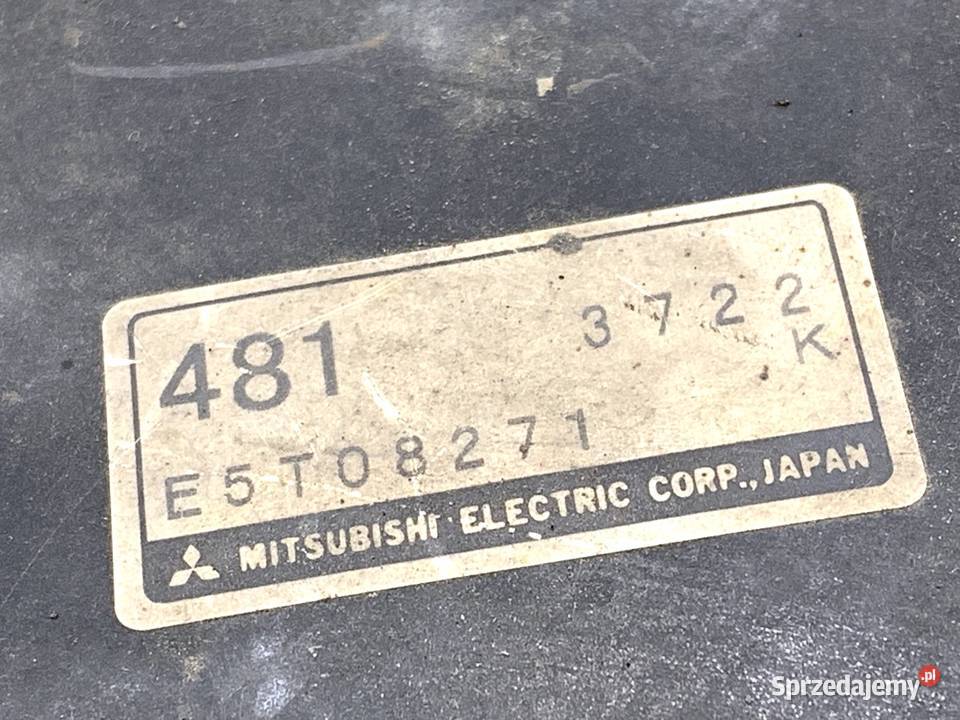 PRZEPŁYWOMIERZ MITSUBISHI OUTLANDER I E5T08271