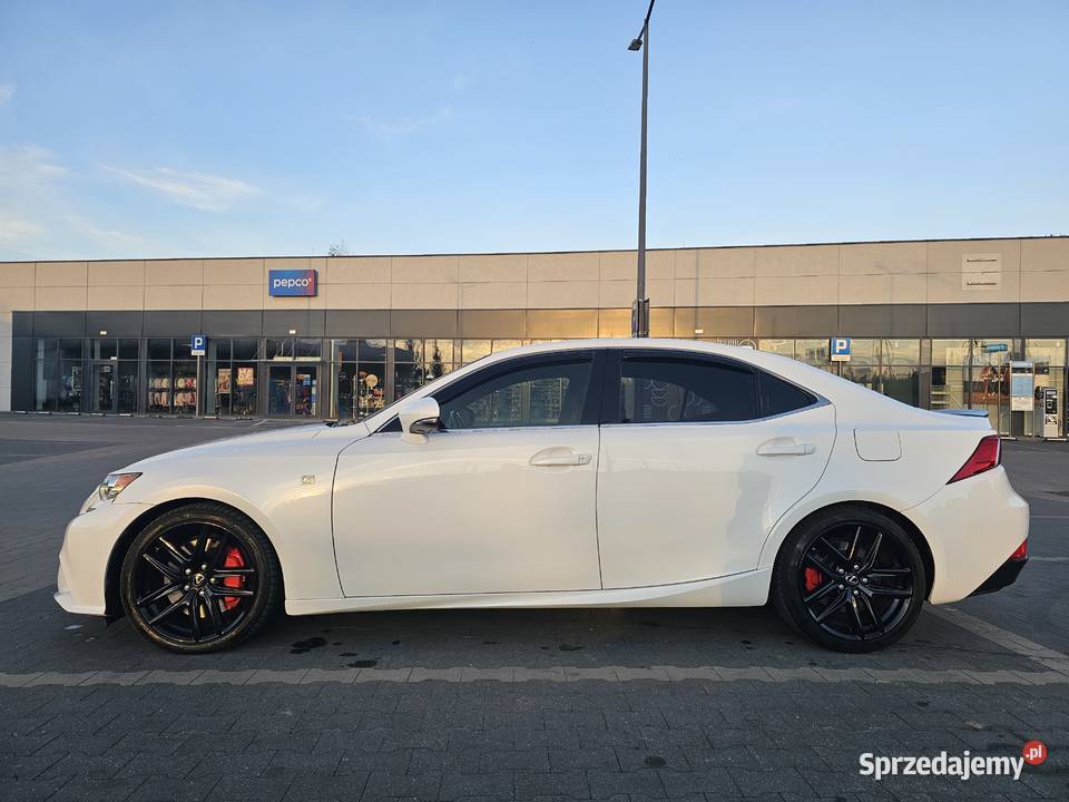 Lexus is350 fsport Węgorzewo