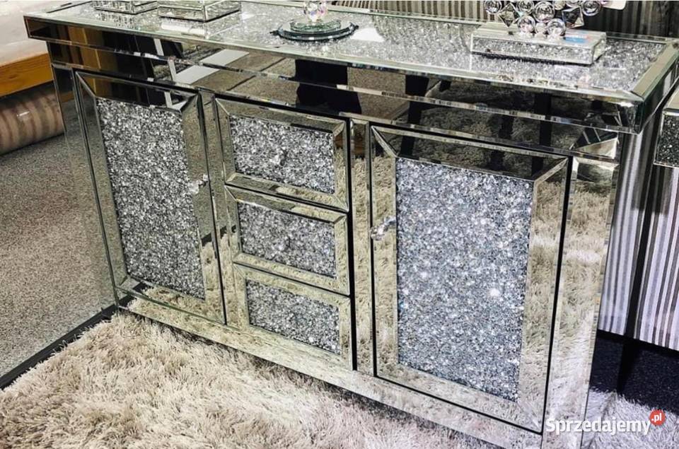 Nowoczesna komoda z szufladami z kryształkami sprzedam