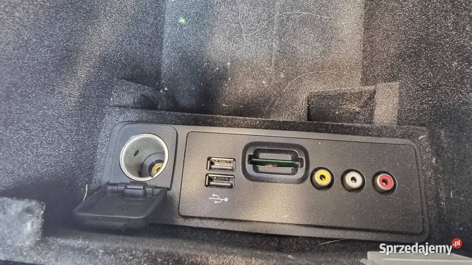 TUNEL PODŁOKIETNIK FORD MONDEO MK5 ES73F043B04A
