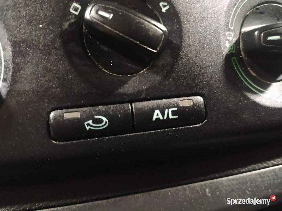 koda Fabia 14 86krajowy bezwypadkowy niski Łódź