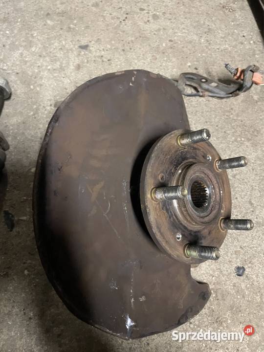 Honda Frv 2006 zwrotnica lewy przód Kozubszczyzna sprzedam